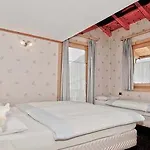 La Hotel